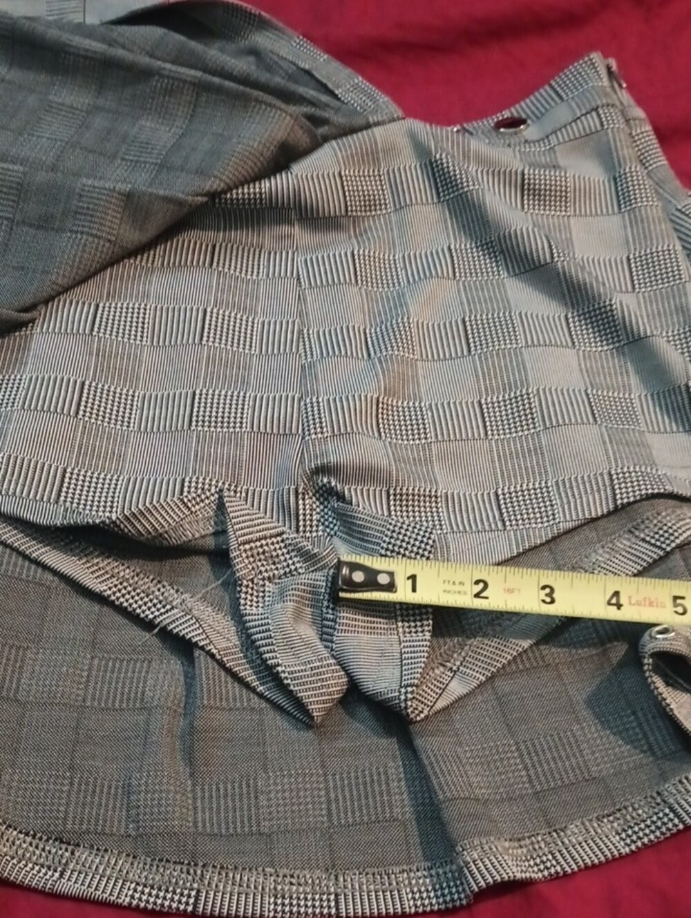 CBR Gray Plaid Pleated Mini Skort Side Thigh Buckle Woman's L Metal Detail Sexy - Picture 12 of 15